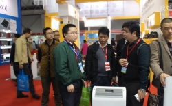 兩會(huì) 之 中國慧聰（ 上海 ）家電交易會(huì) 栢業(yè)空氣 CHA本草空氣凈化器